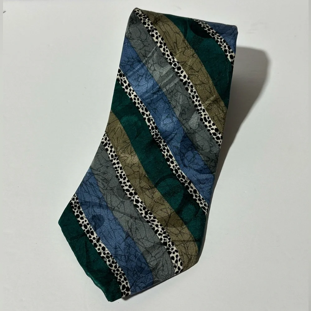Gian Franco Ferretti 100% Silk tie